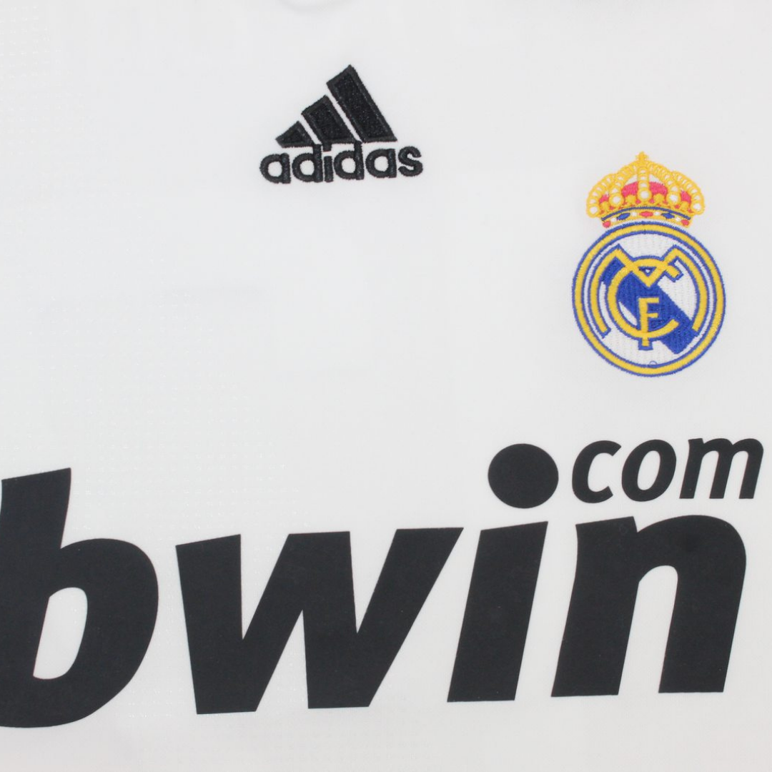 Real Madrid 2009 Local - Ronaldo 9